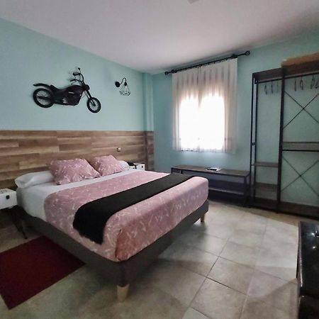 Posada Del Camino Real Torrelaguna المظهر الخارجي الصورة